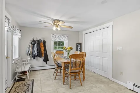 7 Tilton Avenue Exeter NH 03833