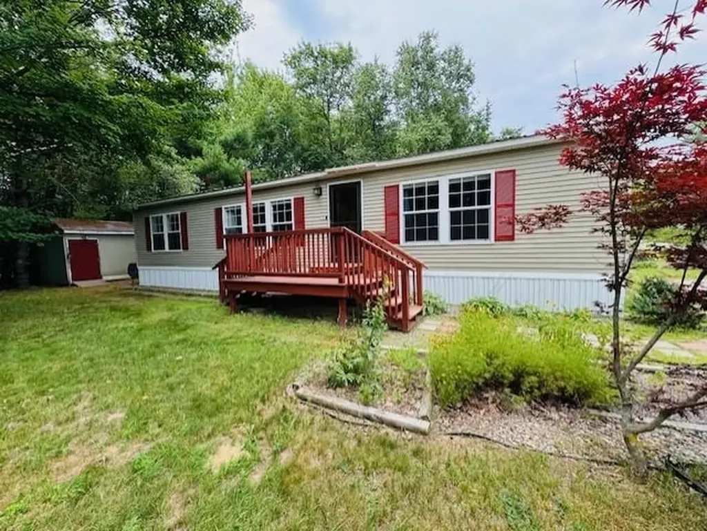 228 Redwood Road Loudon NH 03307