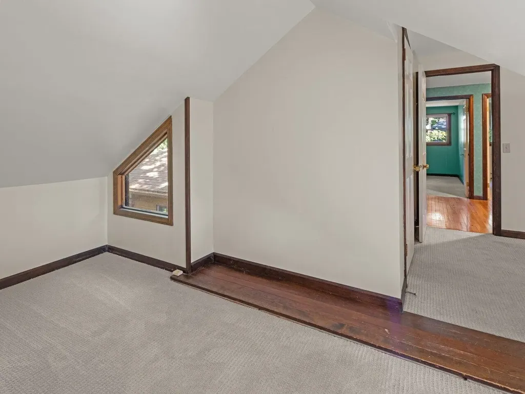 94 Robin Road Colchester VT 05446