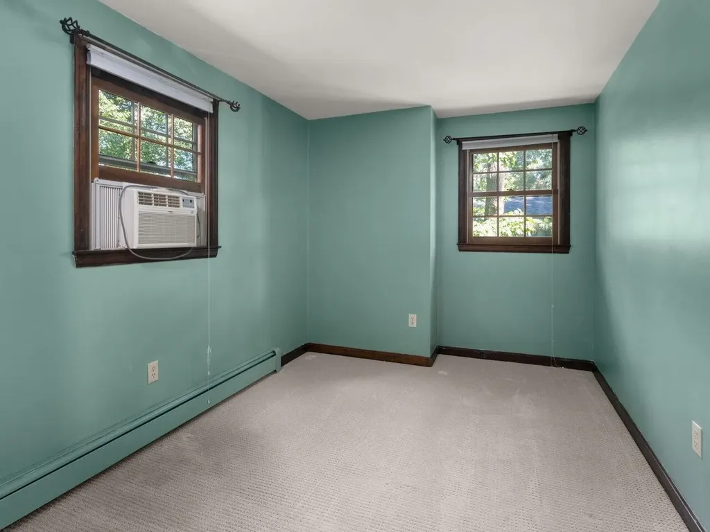 94 Robin Road Colchester VT 05446