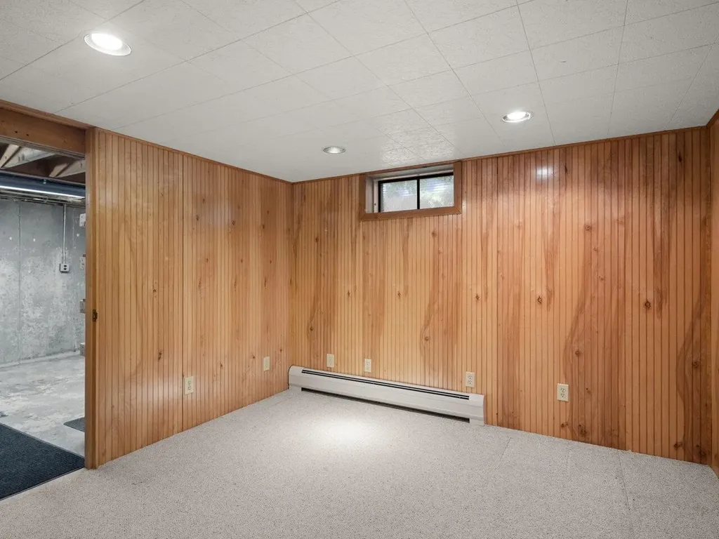 94 Robin Road Colchester VT 05446