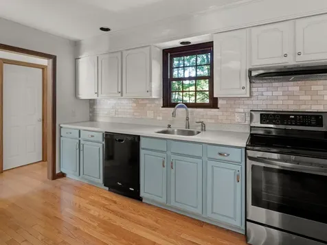 94 Robin Road Colchester VT 05446