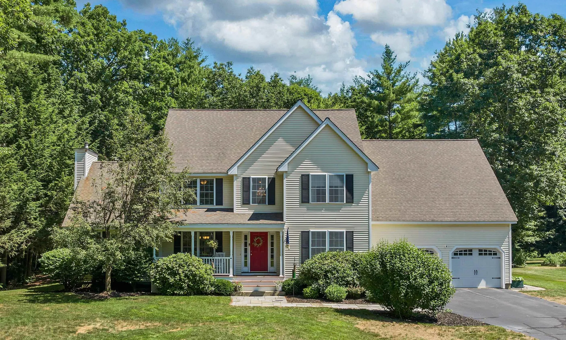 23 Edgewood Run Amherst NH 03031
