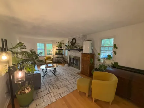 69 Joy Drive South Burlington VT 05403