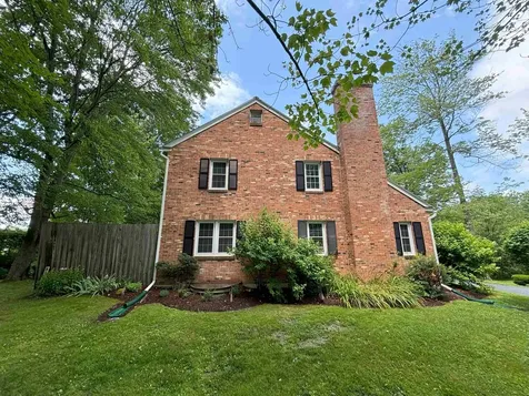 69 Joy Drive South Burlington VT 05403