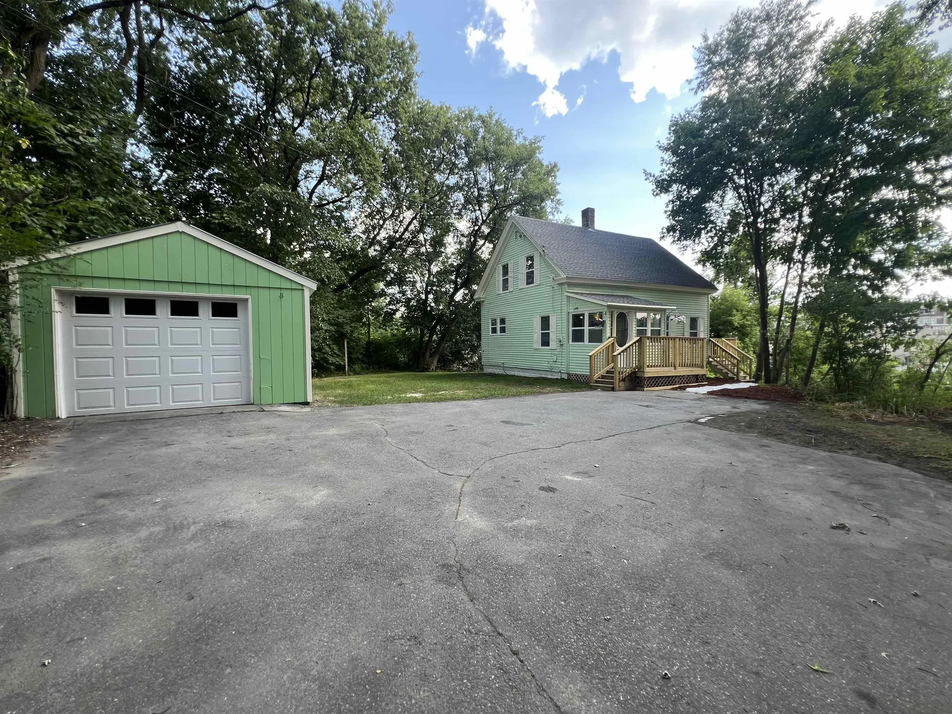 4 Maynard Street Claremont NH 03743