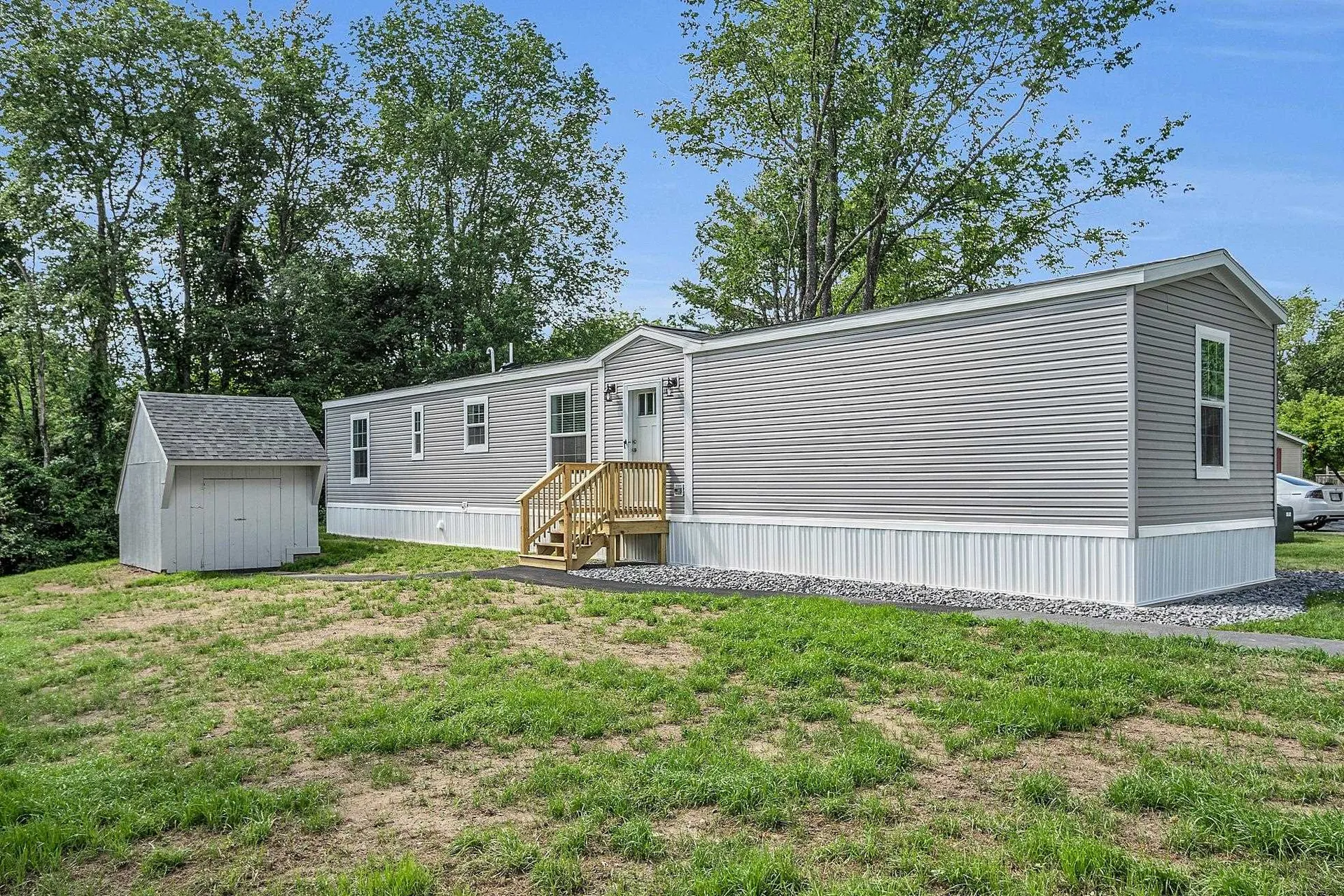14 Woodland Park Troy NH 03465