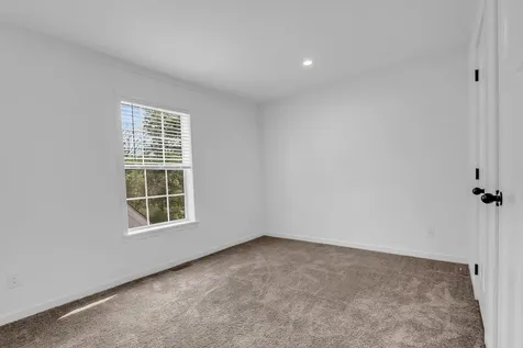 14 Woodland Park Troy NH 03465