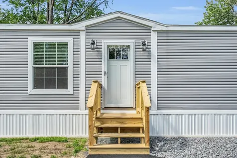 14 Woodland Park Troy NH 03465