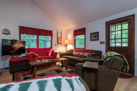 559 Pratt Bridge Road Jamaica VT 05343