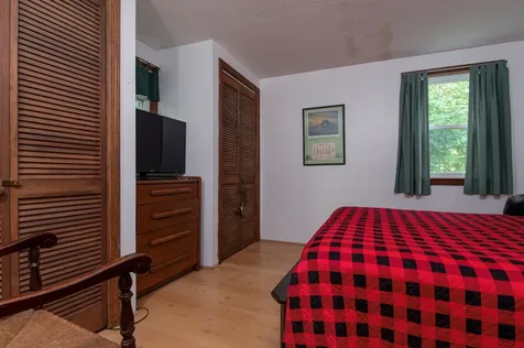 559 Pratt Bridge Road Jamaica VT 05343