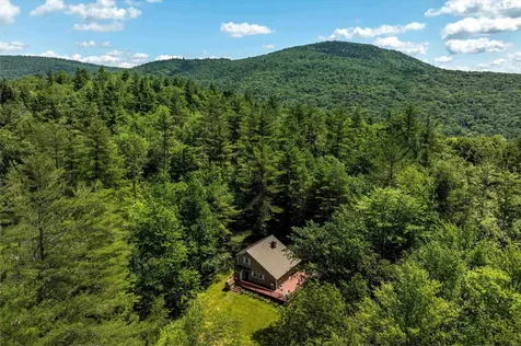 559 Pratt Bridge Road Jamaica VT 05343