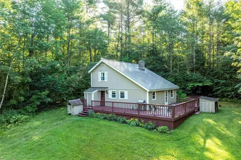 559 Pratt Bridge Road Jamaica VT 05343