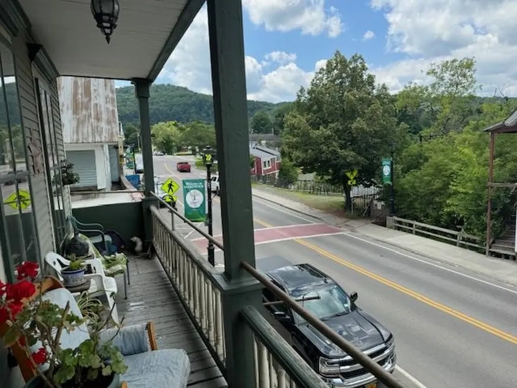 35 S. Main Street Hardwick VT 05843