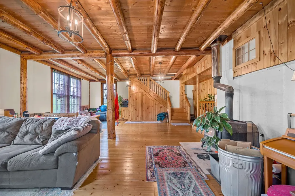 1915 East Hill Road Calais VT 05650