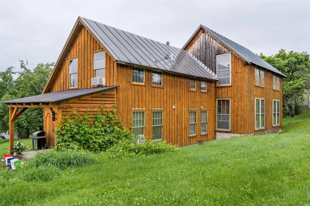 1915 East Hill Road Calais VT 05650