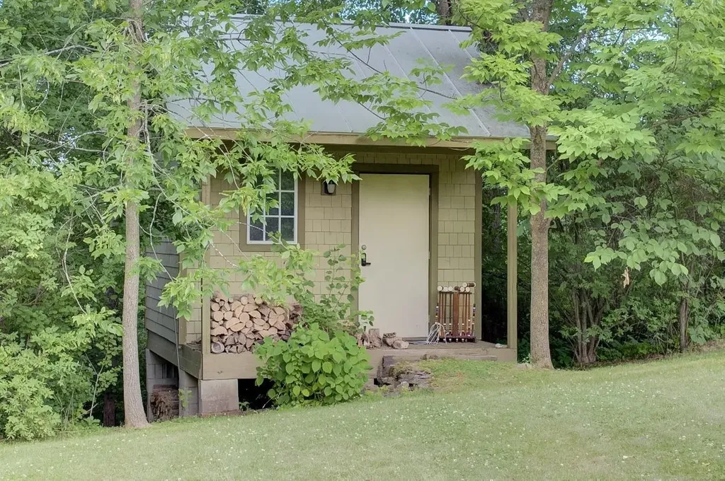 1396 Pelots Point Road North Hero VT 05474