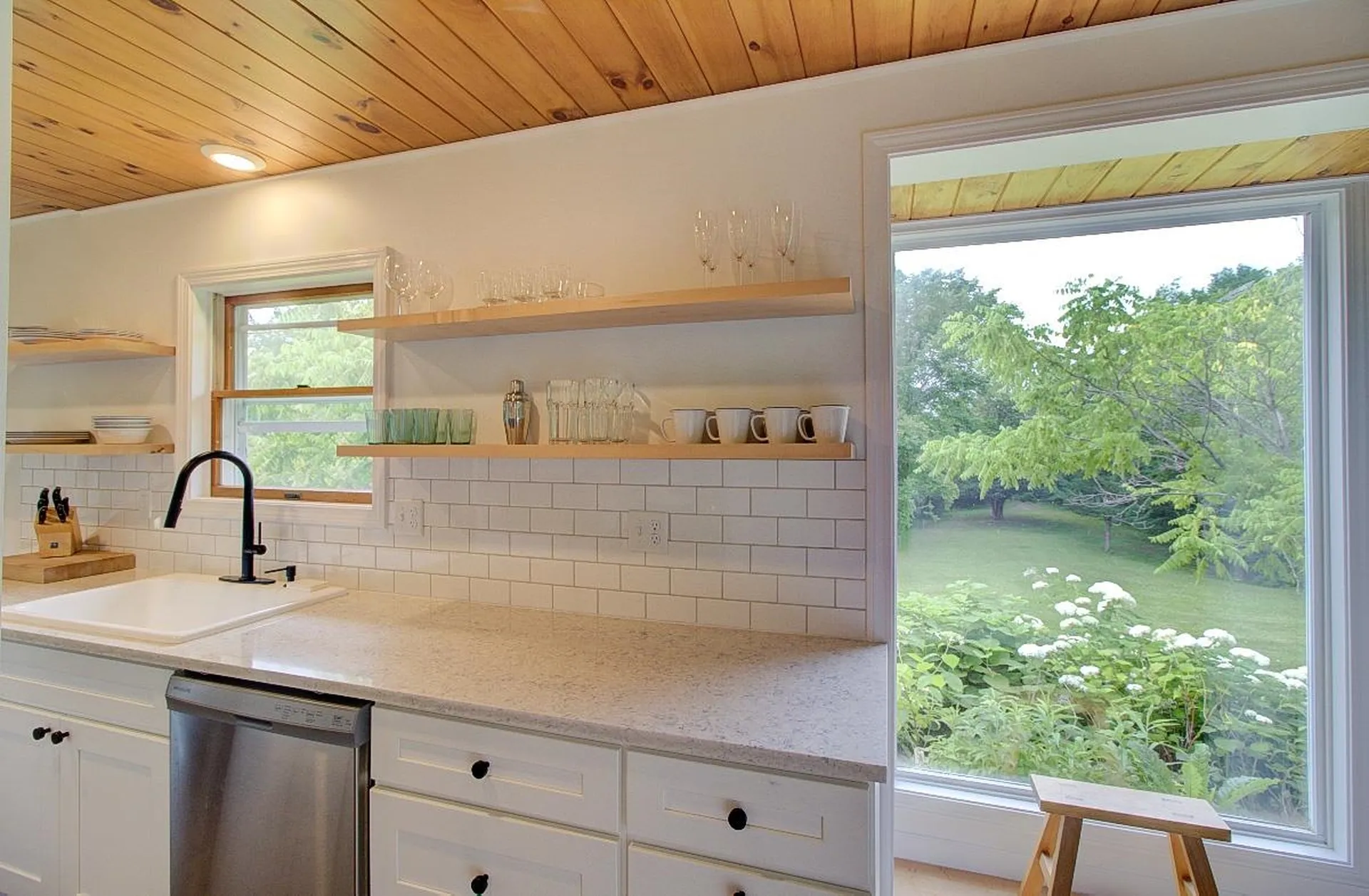 1396 Pelots Point Road North Hero VT 05474