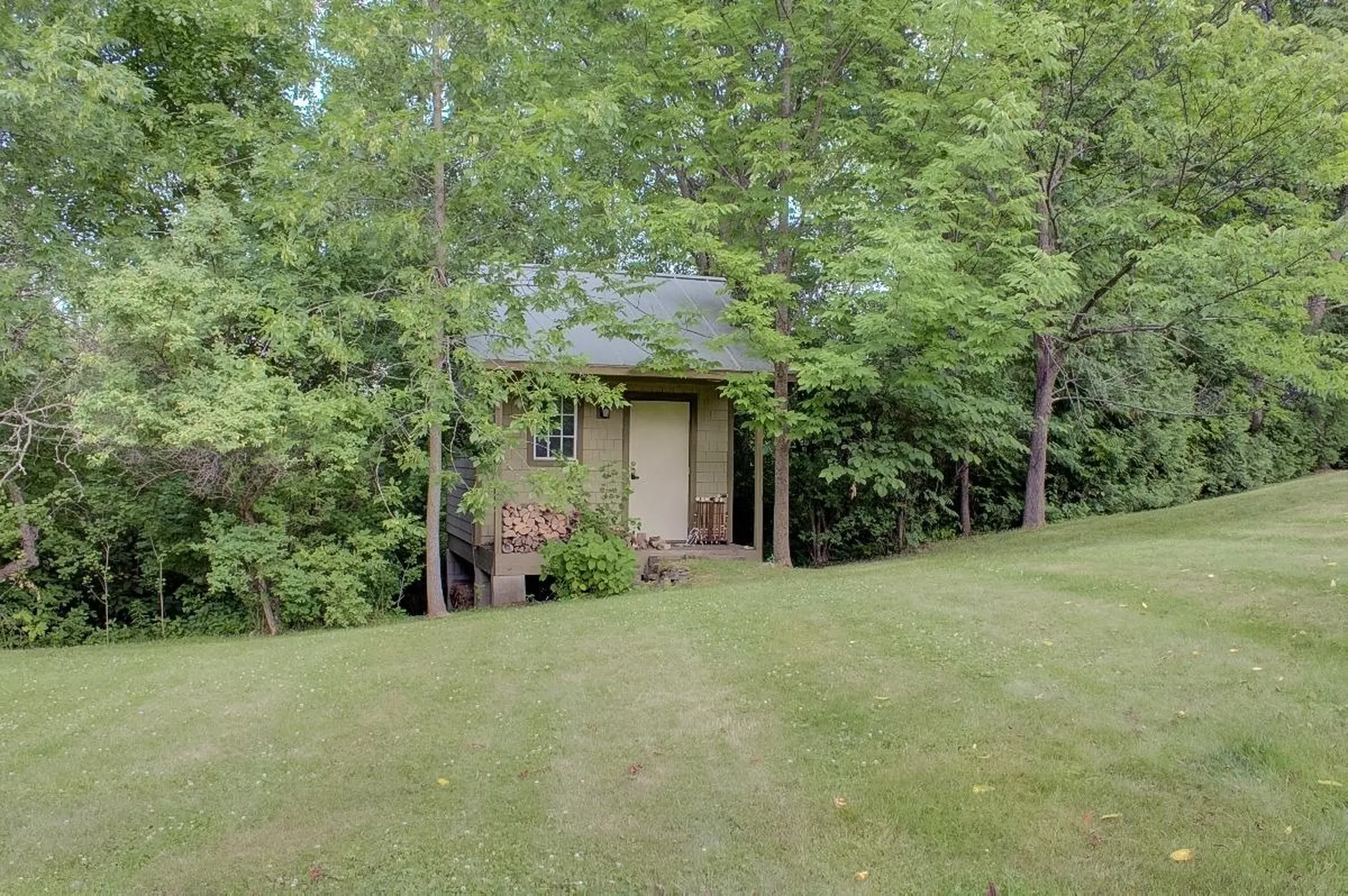 1396 Pelots Point Road North Hero VT 05474