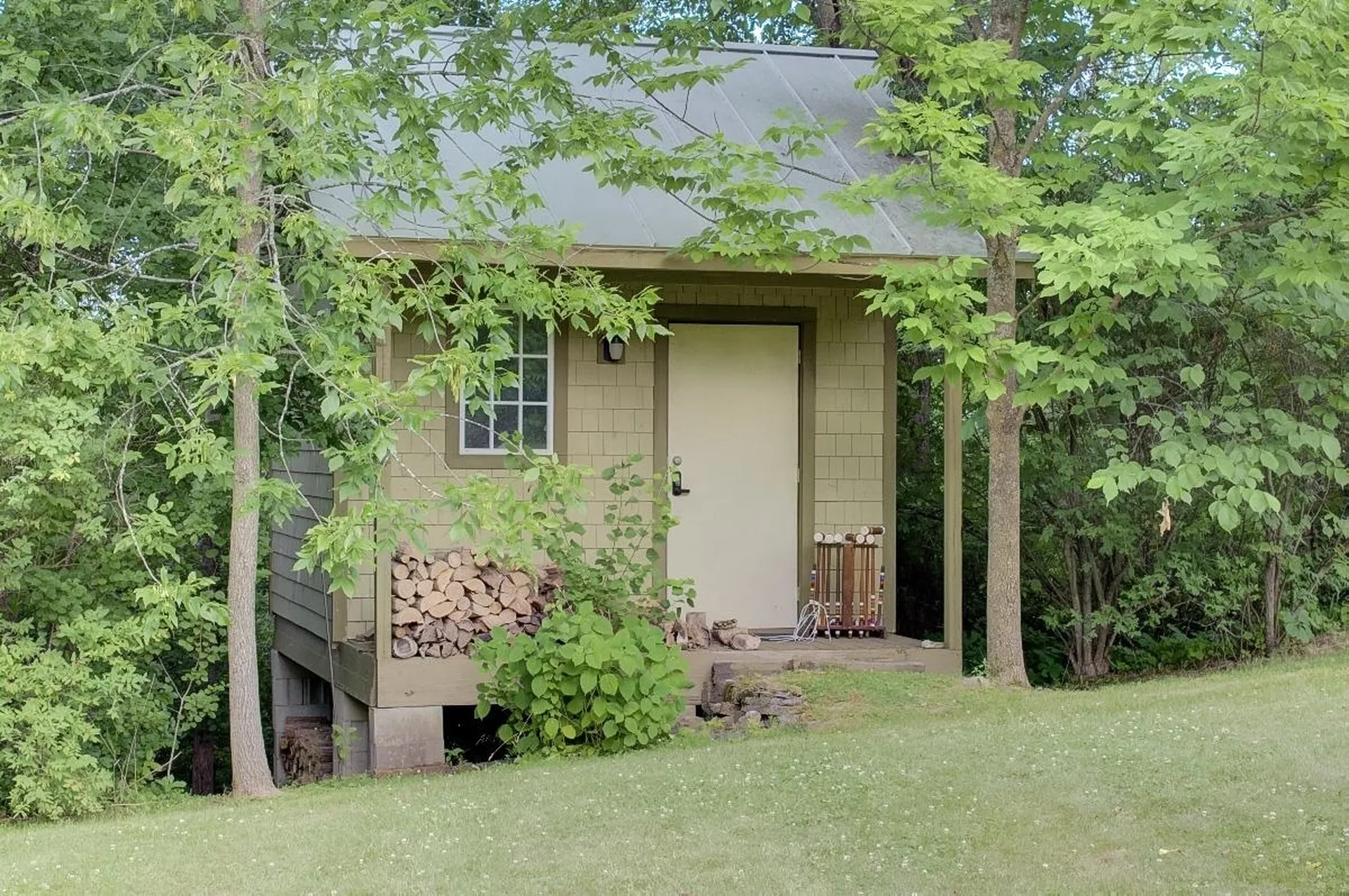 1396 Pelots Point Road North Hero VT 05474