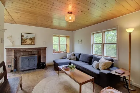 1396 Pelots Point Road North Hero VT 05474