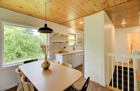 1396 Pelots Point Road North Hero VT 05474