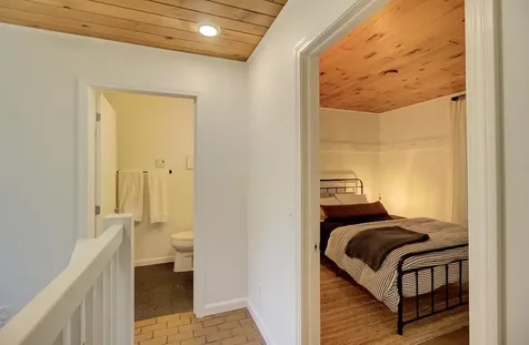 1396 Pelots Point Road North Hero VT 05474