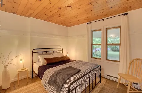 1396 Pelots Point Road North Hero VT 05474