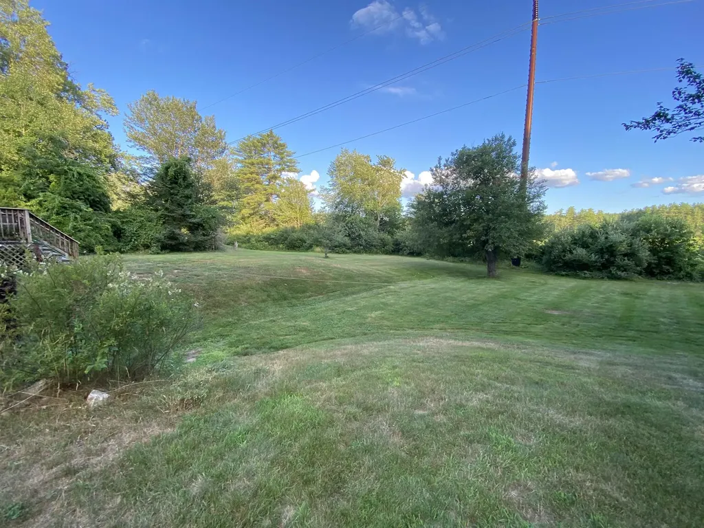 325 Whitehall Road Hooksett NH 03106