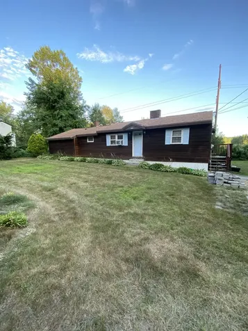 325 Whitehall Road Hooksett NH 03106