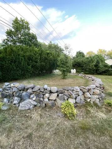 325 Whitehall Road Hooksett NH 03106