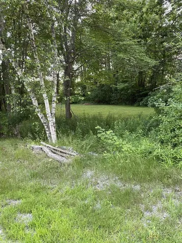 325 Whitehall Road Hooksett NH 03106