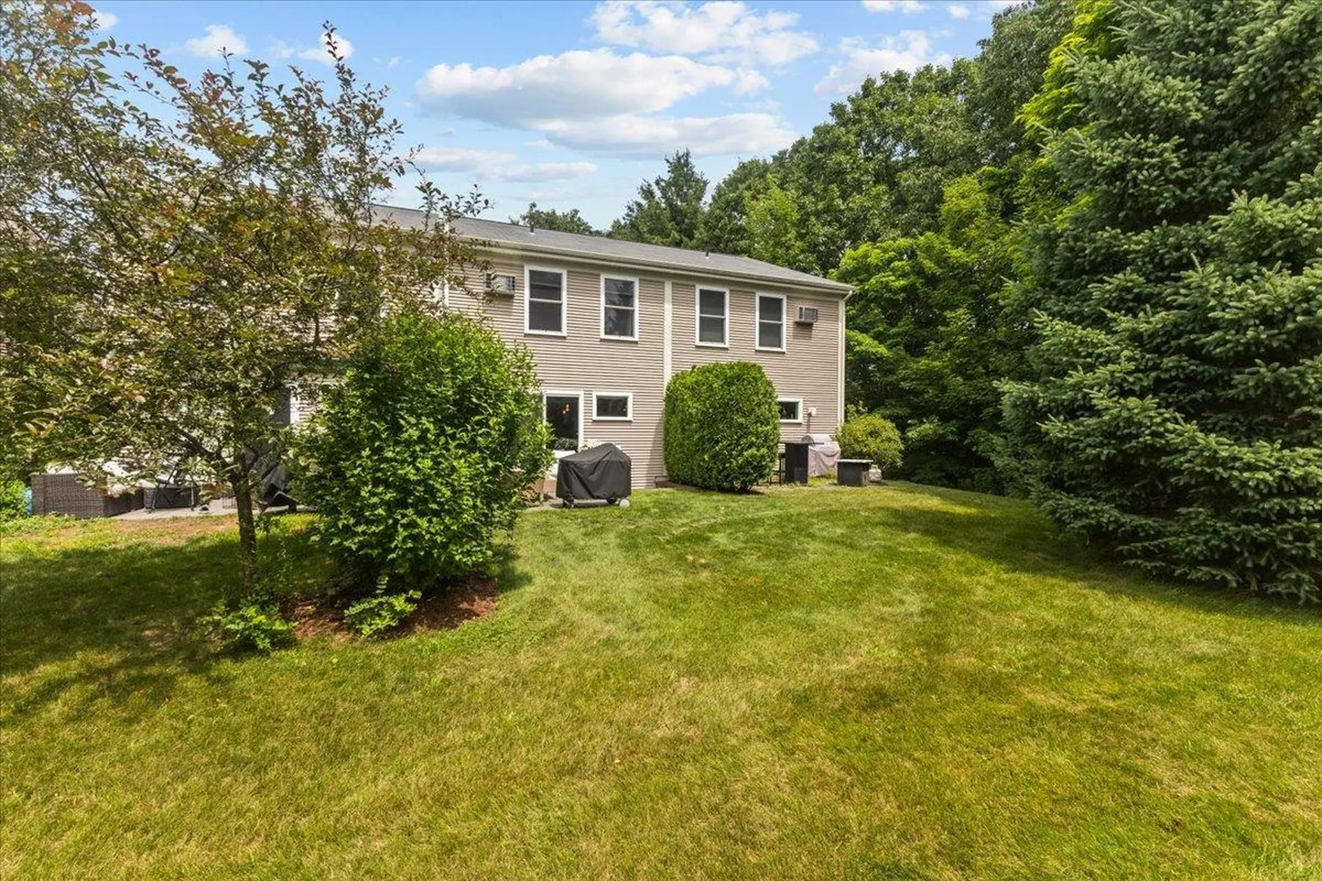 82 Finch Court South Burlington VT 05403