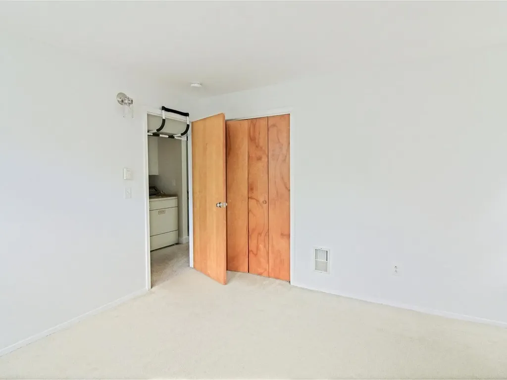 298 South Winooski Avenue Burlington VT 05401