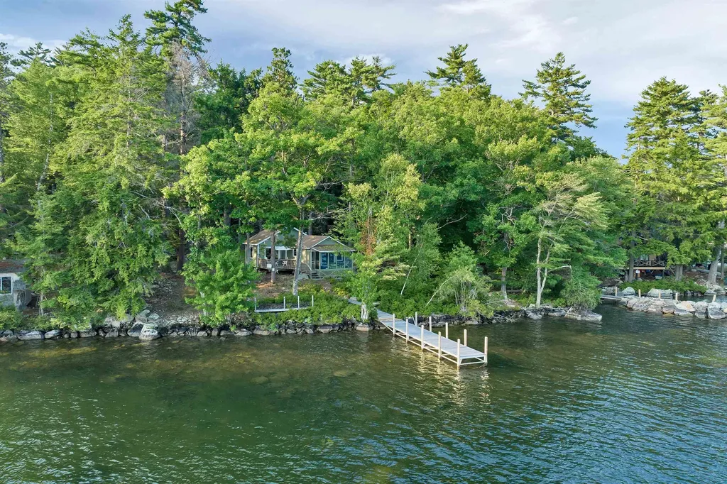 80 Cow Island Tuftonboro NH 03816