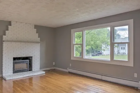 42 Brookside Drive Merrimack NH 03054