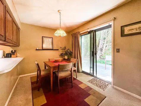 107 Twin Oaks Terrace South Burlington VT 05403