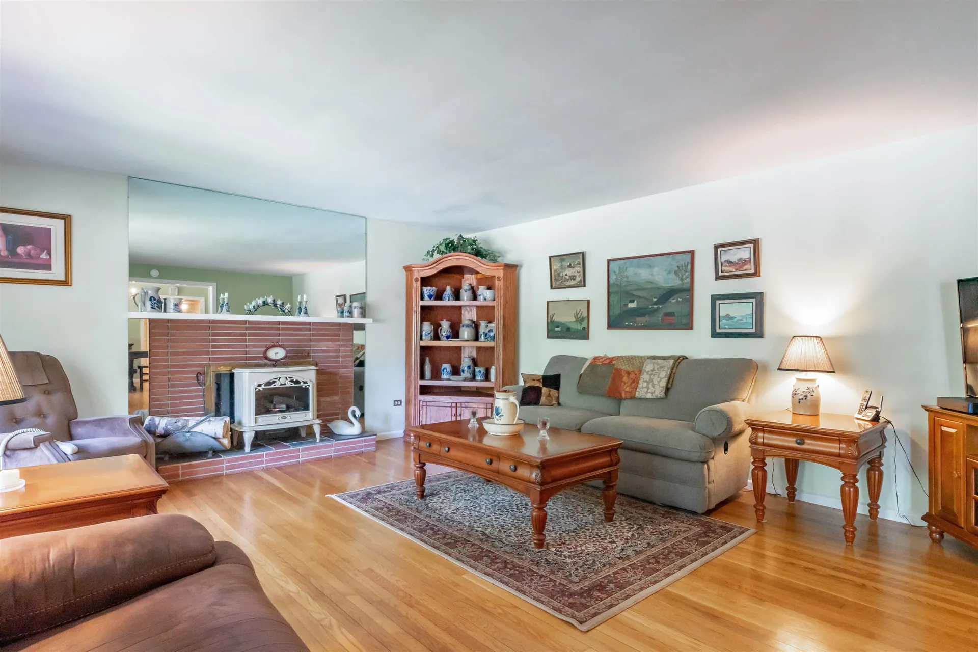 63 Montelona Road Goffstown NH 03045