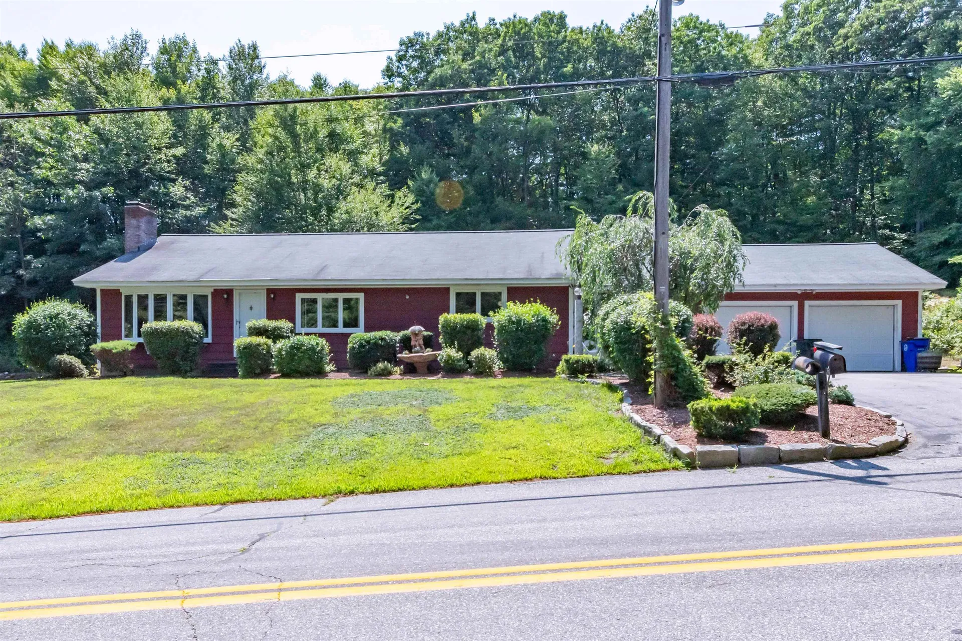 63 Montelona Road Goffstown NH 03045