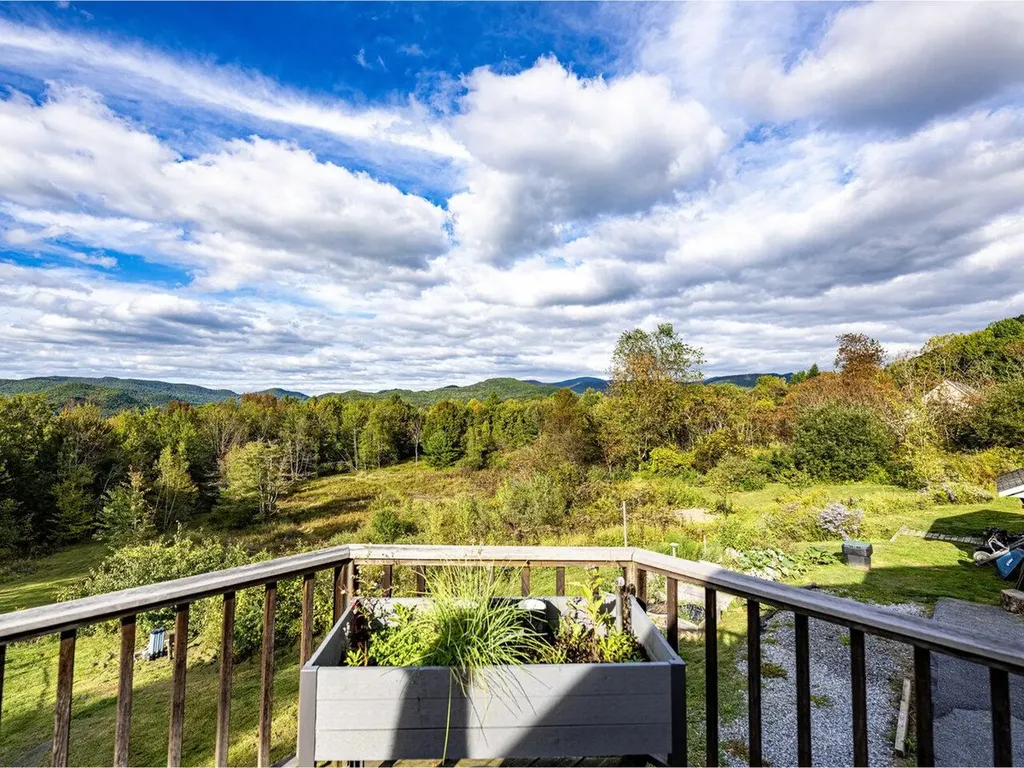 128 Stonefence Road Richmond VT 05477