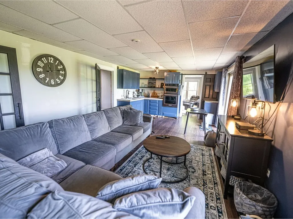 128 Stonefence Road Richmond VT 05477