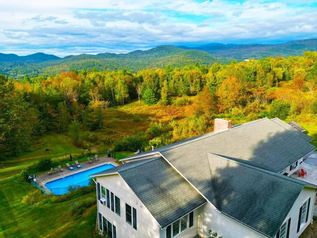 128 Stonefence Road Richmond VT 05477