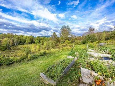 128 Stonefence Road Richmond VT 05477