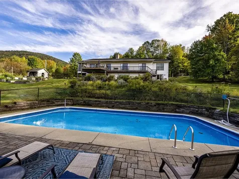128 Stonefence Road Richmond VT 05477