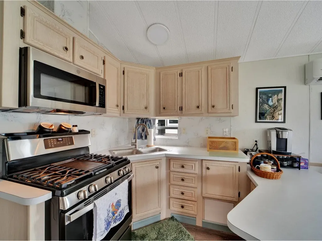 16 Heron Lane South Hero VT 05486