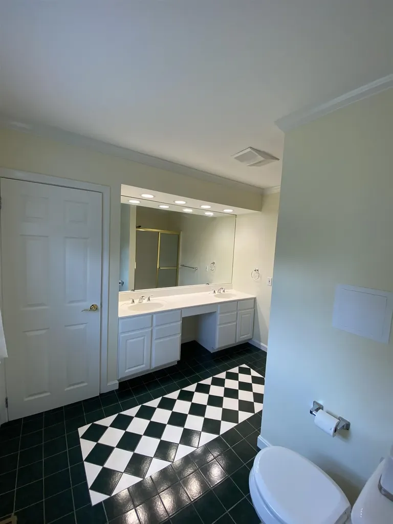 352 Pine Hill Road Hollis NH 03049