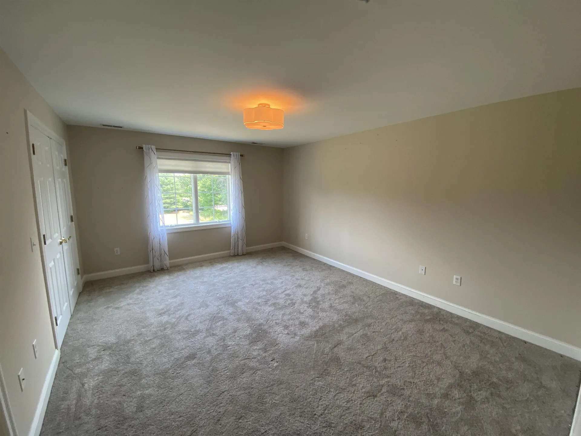 352 Pine Hill Road Hollis NH 03049