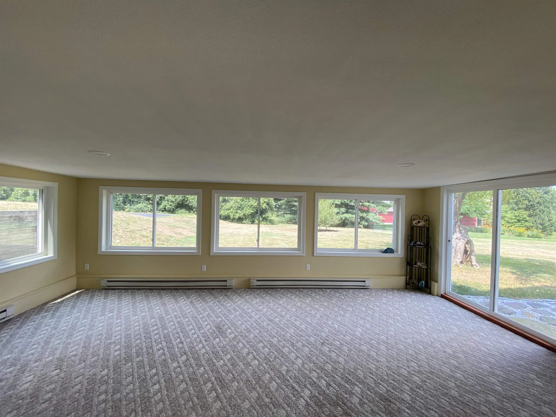 352 Pine Hill Road Hollis NH 03049