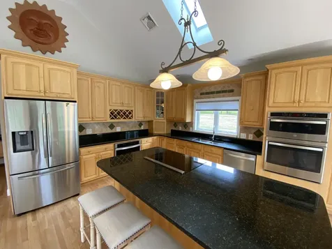 352 Pine Hill Road Hollis NH 03049
