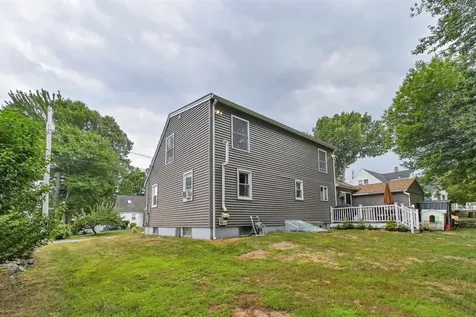 6 Hutchinson Drive Hampton NH 03842